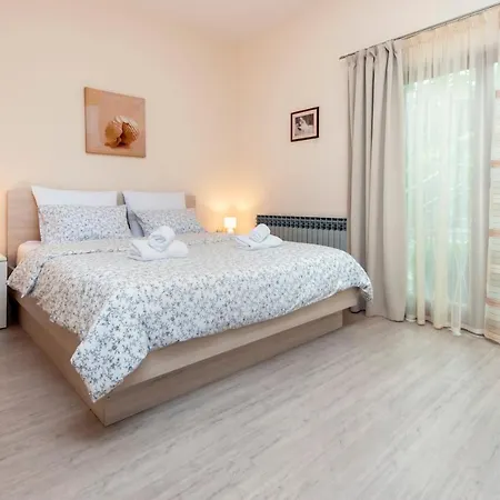 Apartments Sandra Rovinj Kültér fotó