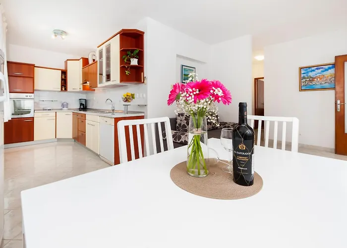 Apartments Sandra Rovinj